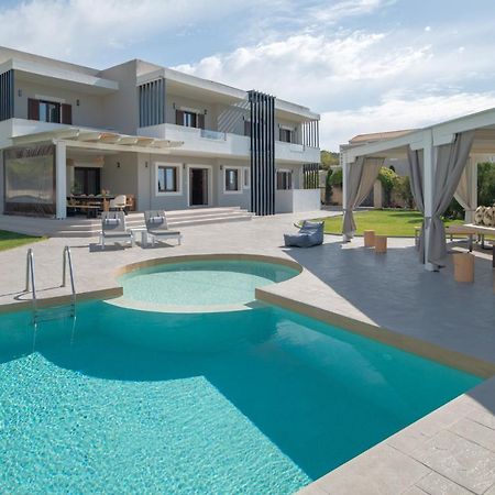 Elaida Villa, Heaven On Earth, By Thinkvilla Perama  ภายนอก รูปภาพ